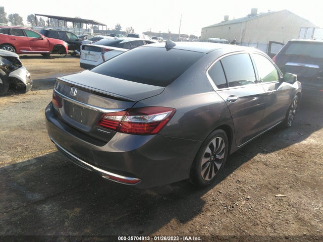 2017 Honda Accord, VIN: JHMCR6F37HC003235