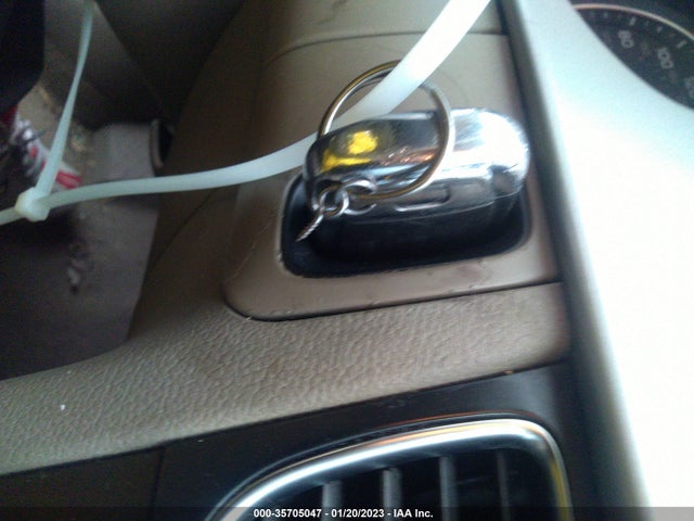 Audi A4 2.0t Premium 2011 WAUAFAFL9BN033348 Image 11