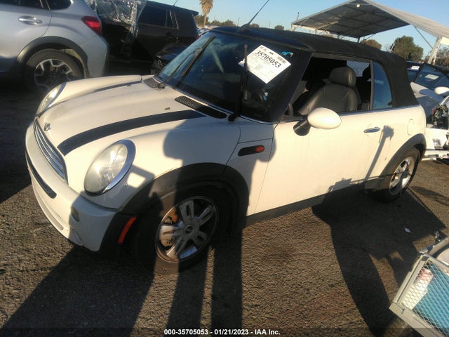 2008 MINI COOPER CONVERTIBLE VIN: WMWRF33578TG18246