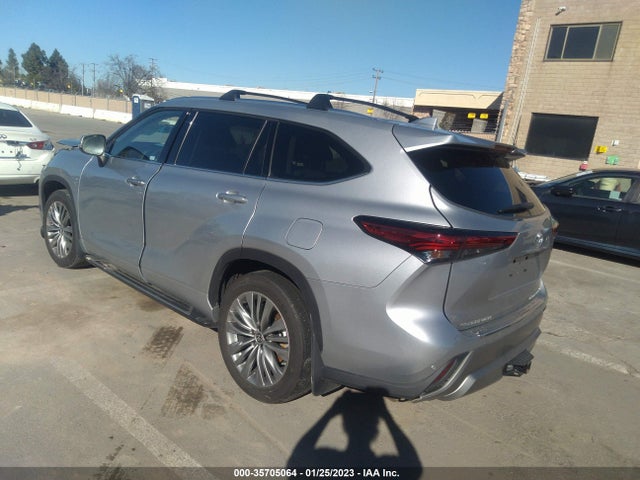 2022 Toyota Highlander, VIN: 5TDFZRBH7NS171145