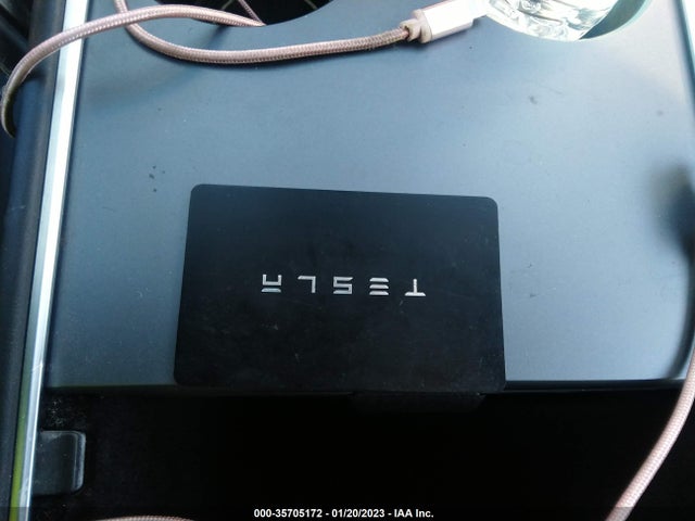 Tesla Model Y Performance 2022 7SAYGDEF0NF348802 Image 3