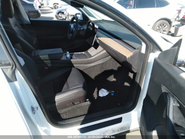 Tesla Model Y Performance 2022 7SAYGDEF0NF348802 Image 6