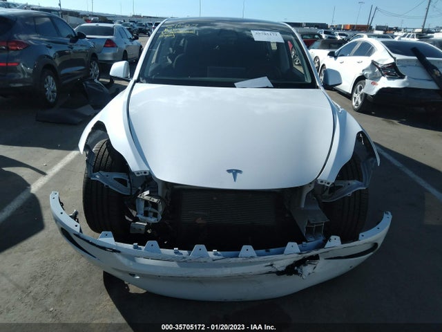 Tesla Model Y Performance 2022 7SAYGDEF0NF348802 Image 7