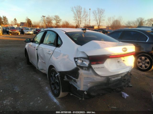 3KPF24AD6ME369908 KIA Forte Lxs