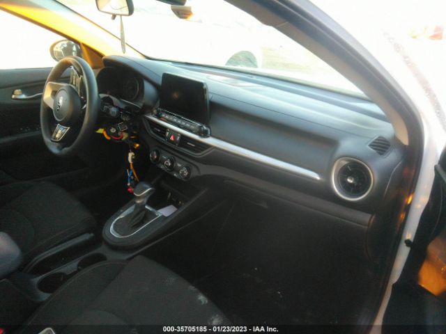 3KPF24AD6ME369908 KIA Forte Lxs