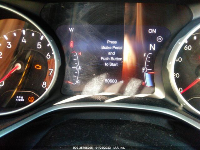 3C4NJCBB2JT466598 Jeep Compass Latitude
