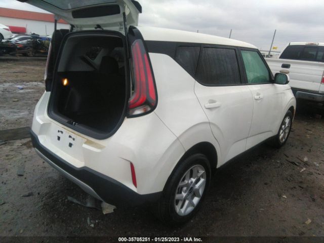 KNDJ23AU0P7840959 KIA SOUL S