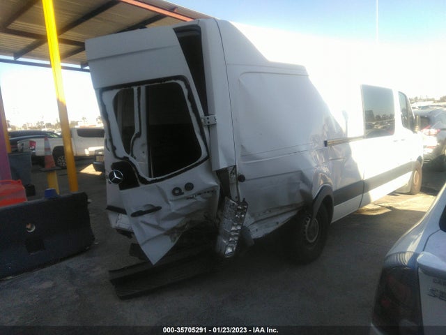 2013 MERCEDES-BENZ SPRINTER VANS VIN: WD4PE8CC5D5797364