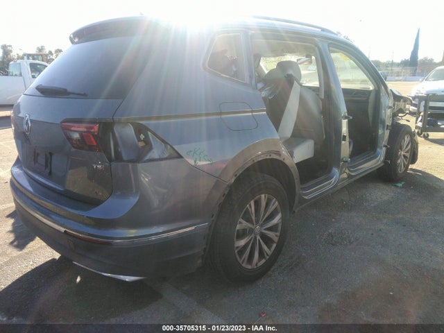 2018 VOLKSWAGEN TIGUAN SEL/SE VIN: 3VV3B7AX4JM031599