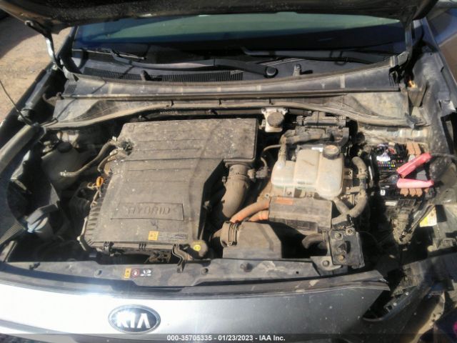 KNDCB3LC7H5085237 KIA NIRO LX