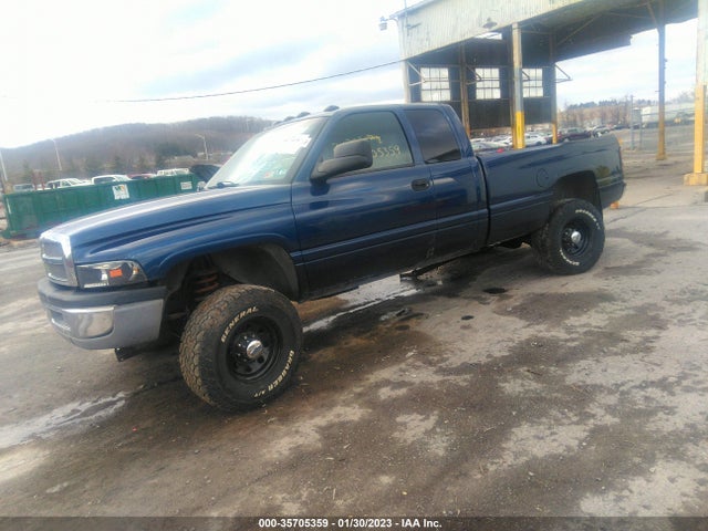 Dodge RAM 2500 2001 3B7KF236X1G767550 Image 2
