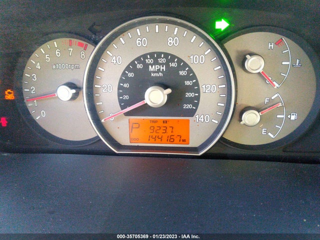 2007 KIA RONDO LX VIN: KNAFG525177075266