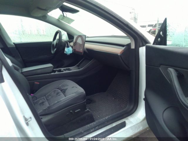 5YJYGDEE1LF010729 Tesla Model Y