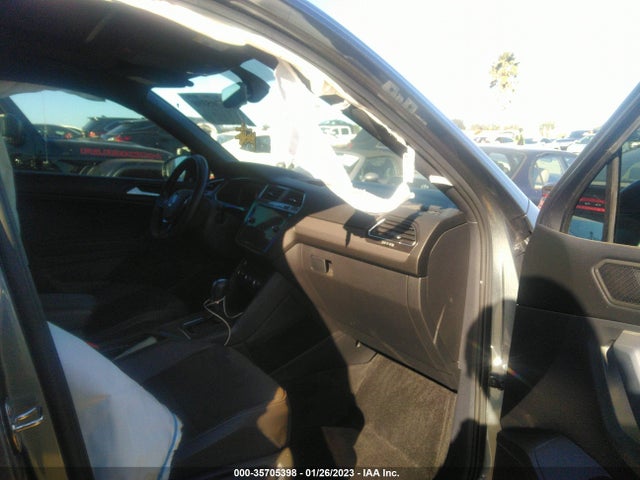 3VV3B7AX3KM111560 Volkswagen Tiguan Se/sel/sel R-line