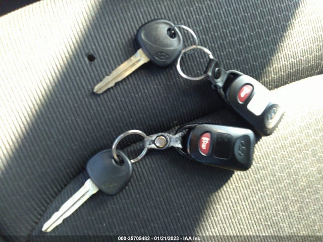 Hyundai ELANTRA SE 2018 KMHD74LF5JU610681 Image 3
