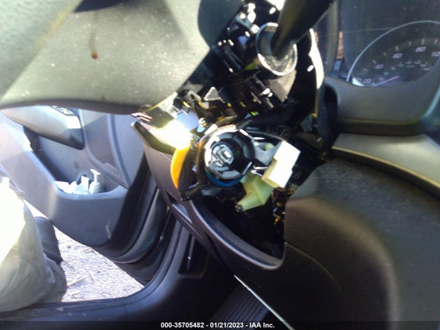 Hyundai ELANTRA SE 2018 KMHD74LF5JU610681 Image 7