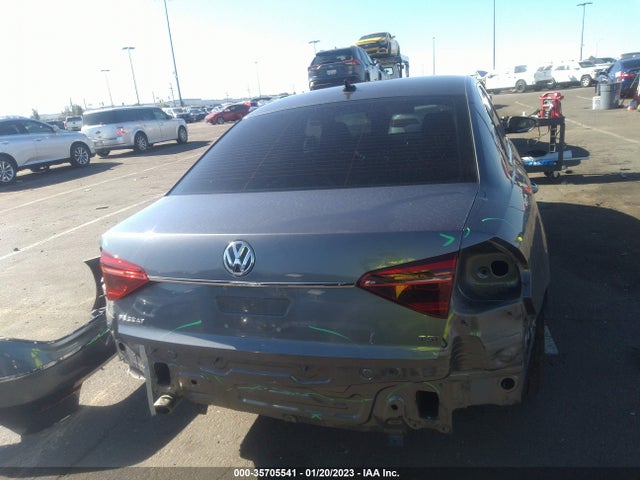 1VWDT7A30HC049510 Volkswagen Passat R-line W/comfort Pkg