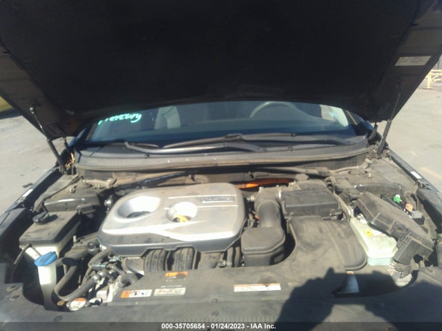 2016 Hyundai Sonata, VIN: KMHE24L12GA013442