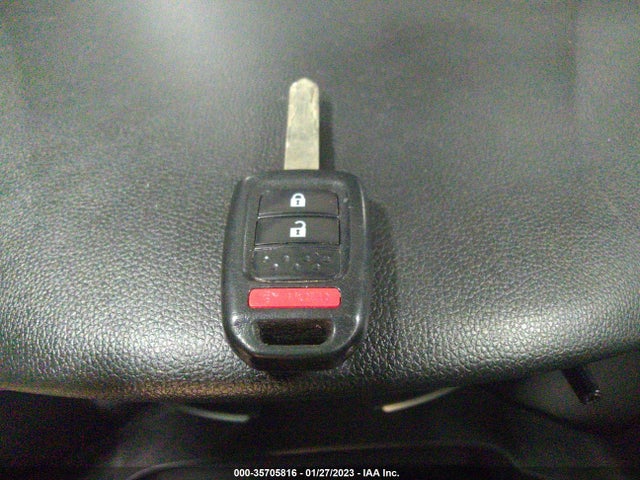 Honda FIT LX 2016 3HGGK5H54GM704846 Image 11