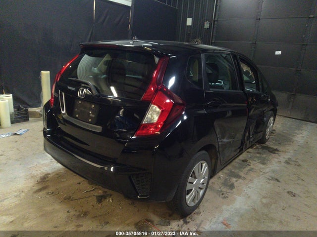 Honda FIT LX 2016 3HGGK5H54GM704846 Image 4