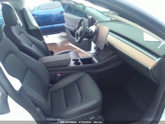 Tesla Model Y 2021 5YJYGDEE4MF273671 Image 6