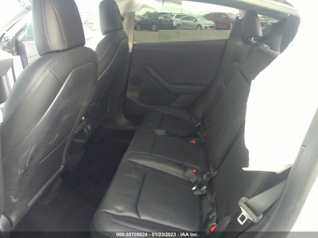 Tesla Model Y 2021 5YJYGDEE4MF273671 Image 9