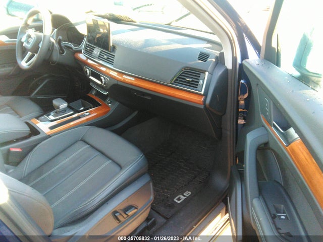 WA1BAAFY8M2045510 Audi Q5 Premium Plus