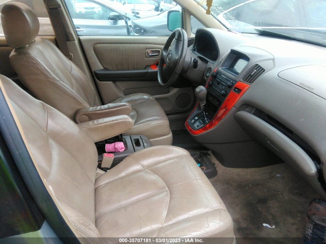 JTJHF10U810174035 Lexus RX 300