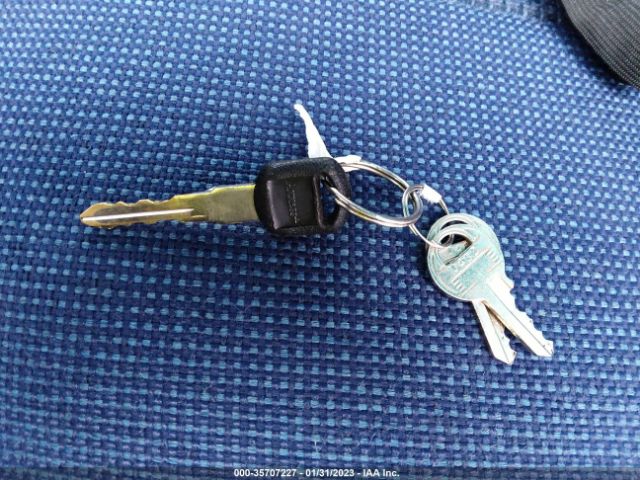 1GTGK24R8YR182907 GMC SIERRA 2500