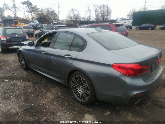 2018 BMW 5 Series, VIN: WBAJA7C52JWC76308