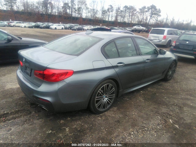 2018 BMW 5 Series, VIN: WBAJA7C52JWC76308