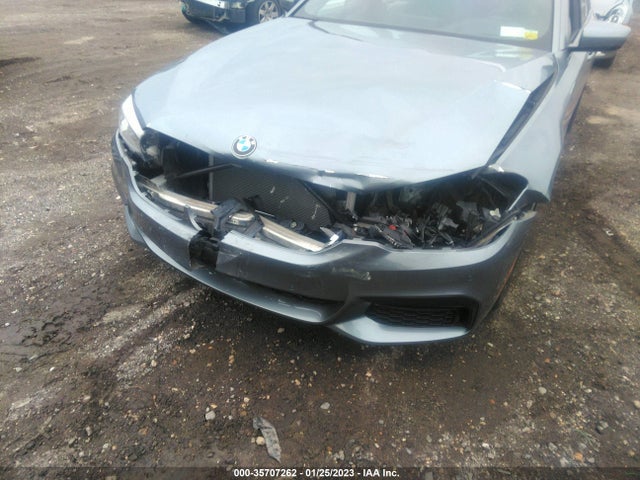 2018 BMW 5 Series, VIN: WBAJA7C52JWC76308