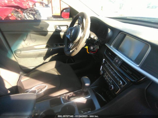 5XXGT4L35KG330768 KIA Optima Lx