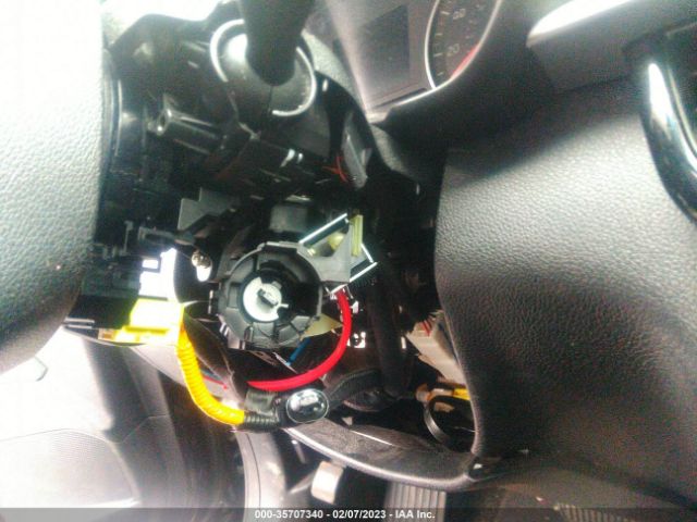 5XXGT4L35KG330768 KIA Optima Lx