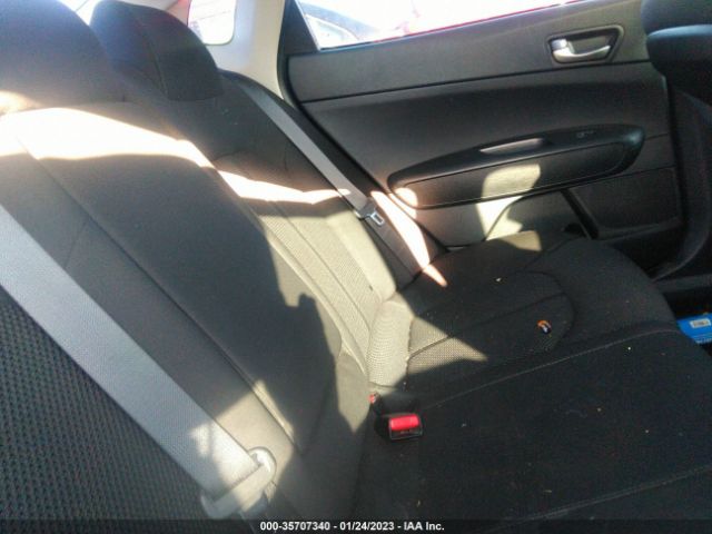 5XXGT4L35KG330768 KIA Optima Lx