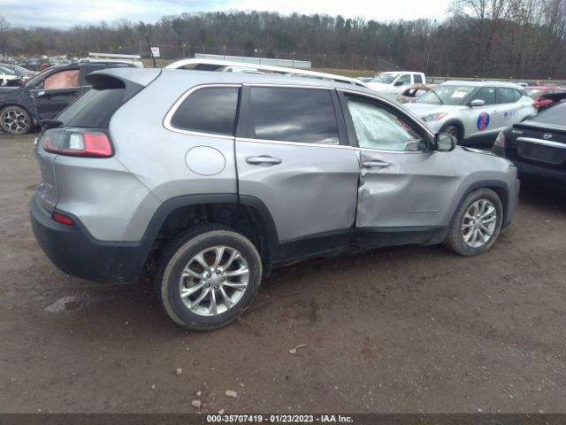 1C4PJLCB2KD220455 Jeep Cherokee Latitude