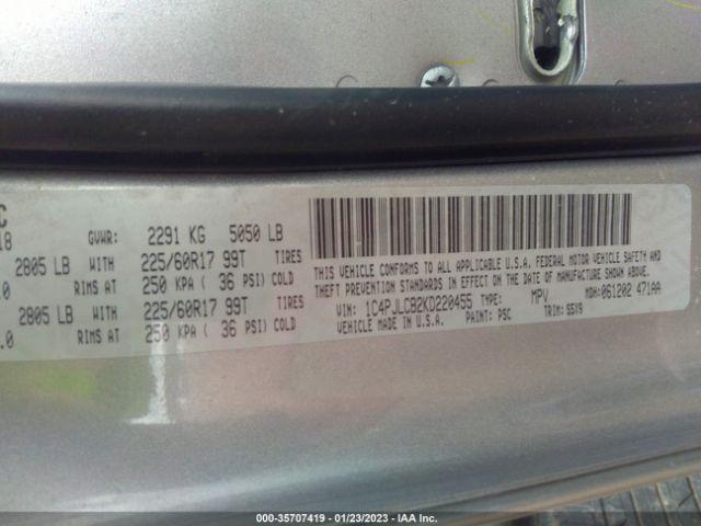 1C4PJLCB2KD220455 Jeep Cherokee Latitude