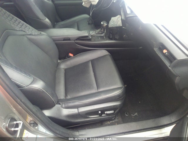 2019 Lexus UX, VIN: JTHU9JBH0K2004572