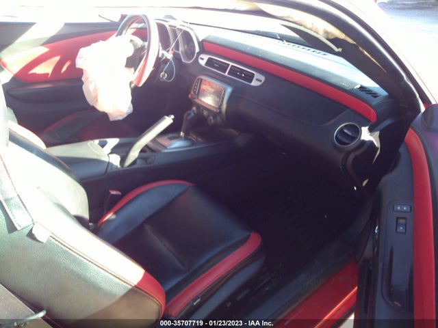 2015 CHEVROLET CAMARO 1LT VIN: 2G1FD1E32F9160928