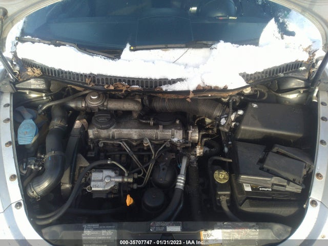 Volkswagen New Beetle 2000 3VWCF21C2YM439027 Image 11