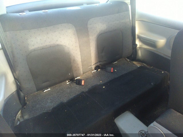 Volkswagen New Beetle 2000 3VWCF21C2YM439027 Image 9