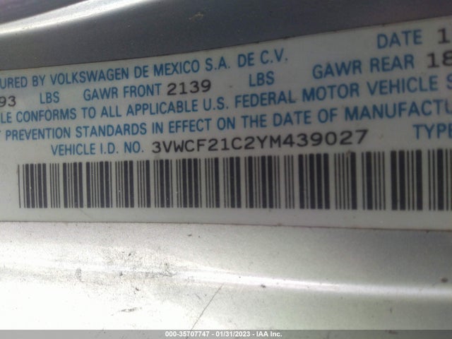 Volkswagen New Beetle 2000 3VWCF21C2YM439027 Image 10