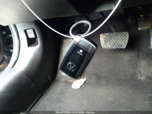 19UDE2F71HA010482 Acura Ilx W