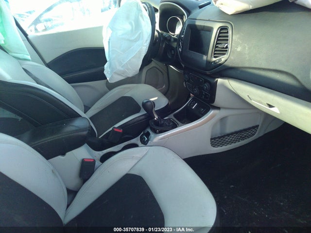 Jeep Compass Latitude W/sun/wheel Pkg 2018 3C4NJCBB2JT468089 Image 5