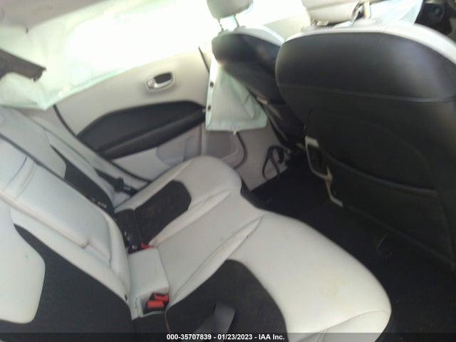 Jeep Compass Latitude W/sun/wheel Pkg 2018 3C4NJCBB2JT468089 Image 8