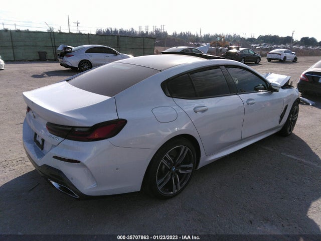 BMW 8 Series 840i 2022 WBAGV4C02NCG91072 Image 5