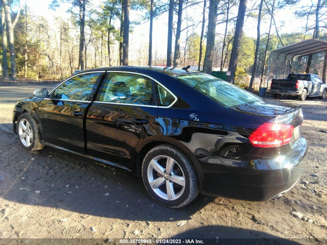 2014 VOLKSWAGEN PASSAT SE VIN: 1VWBP7A33EC005301