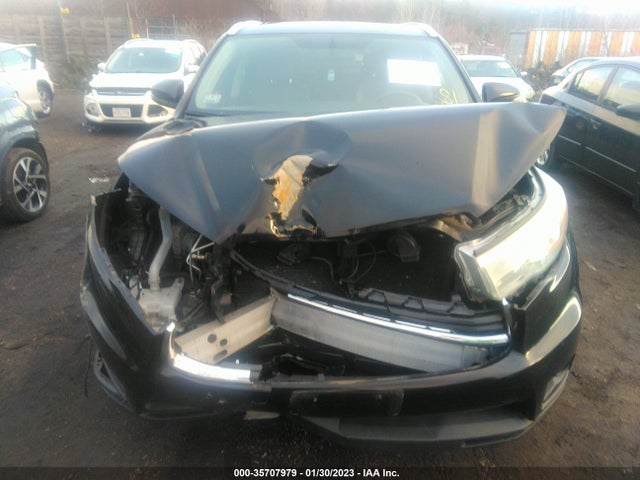 Toyota Highlander 2015 5TDJKRFH8FS124510 Image 8
