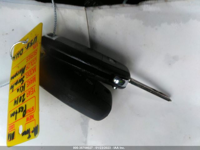 5XYKT3A69EG459176 KIA SORENTO LX