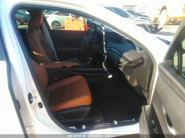 Lexus Ux Ux 200 2019 JTHY3JBH2K2015270 Image 7